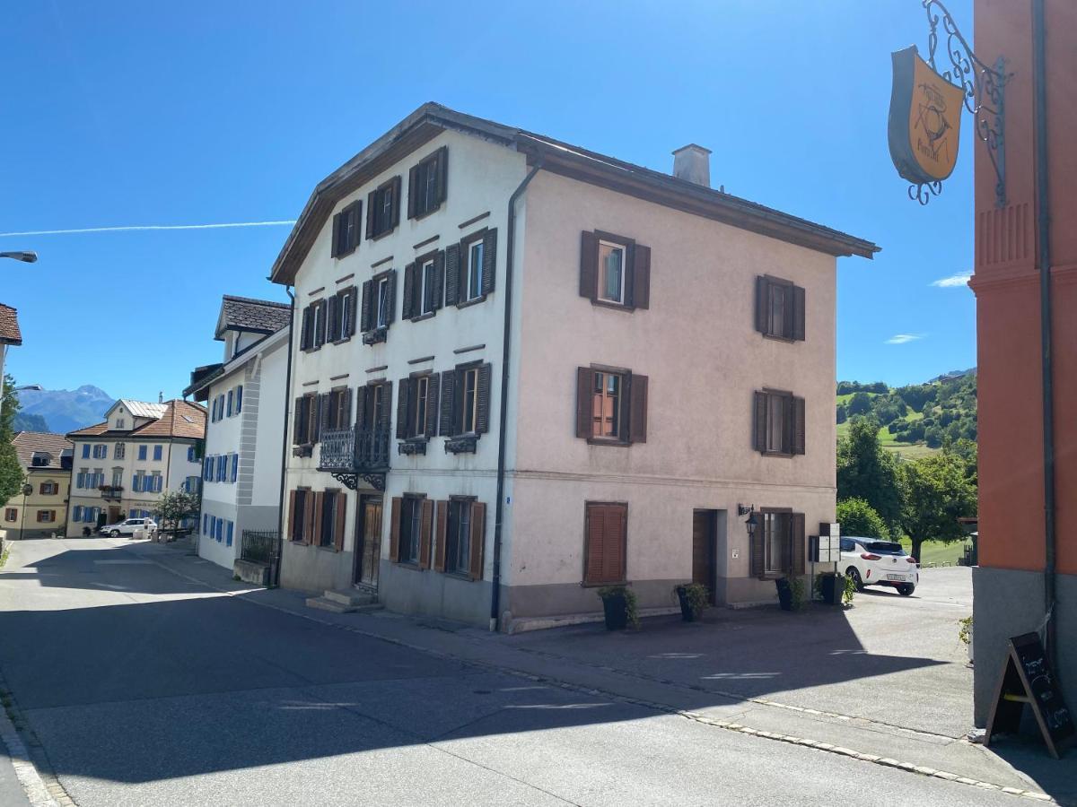 Dachwohnung In Der Mitte Von Laax-Dorf エクステリア 写真